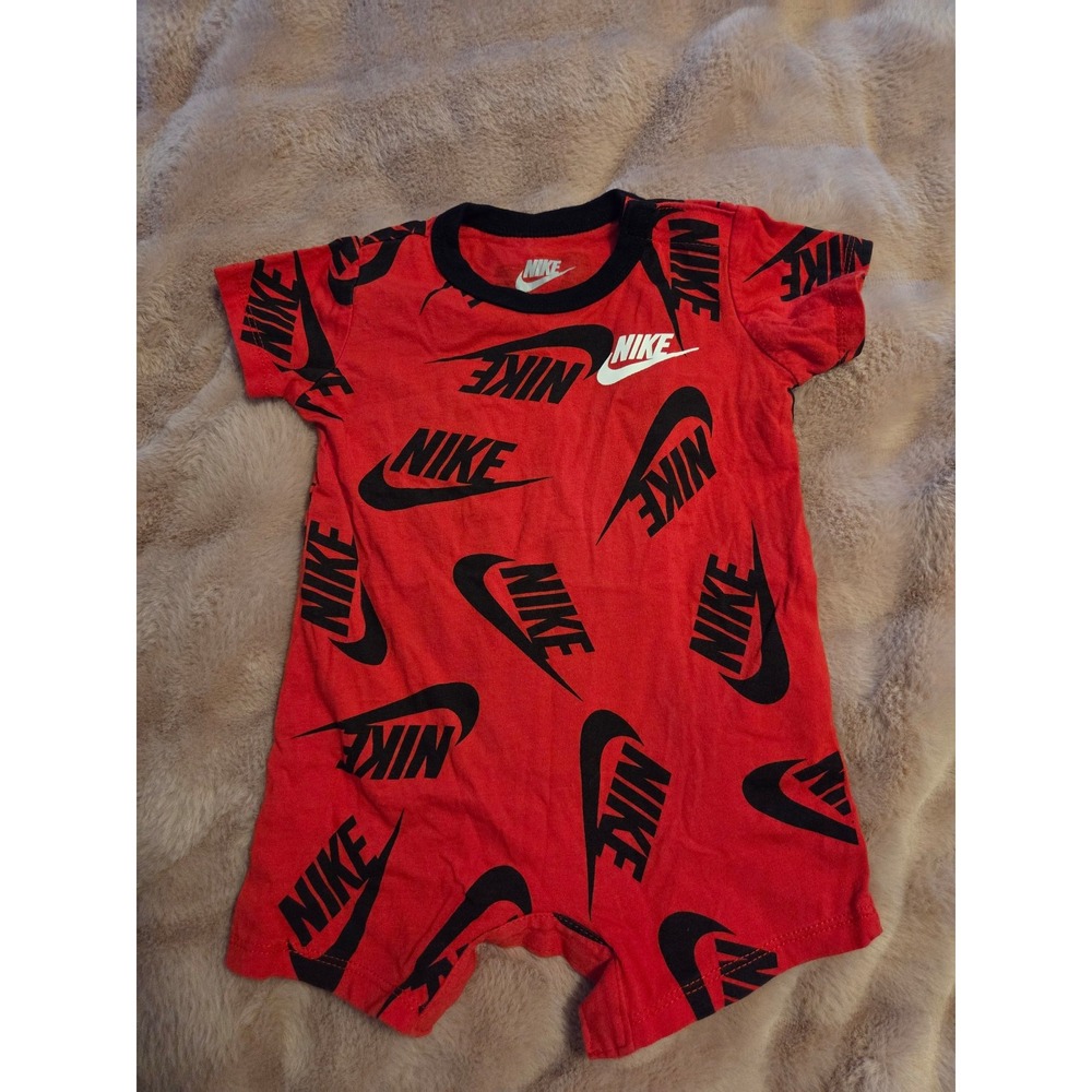 Nike baby boy romper 0-6 mos